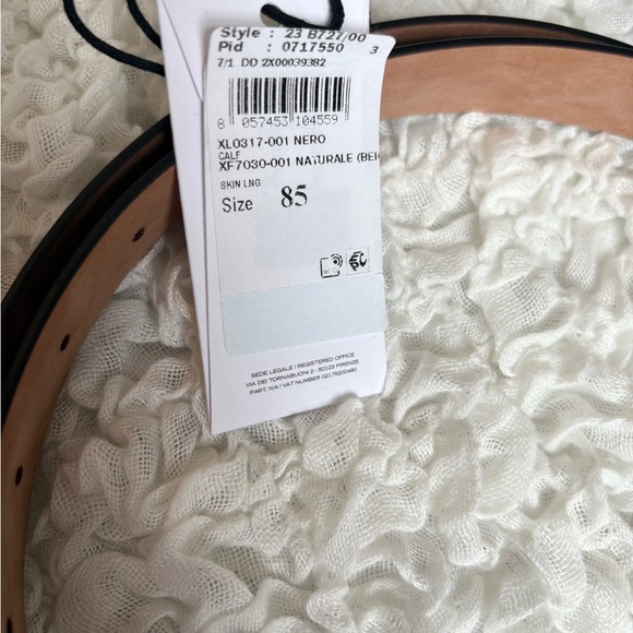 Salvatore Ferragamo Black Leather Belt with Silver Buckle - Picture 4 of 4